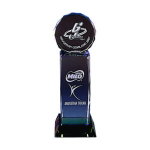 Beautiful Crystal Trophies CTICC001B – Crystal Trophy | Trophy Supplier at Clazz Trophy Malaysia