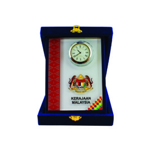 Songket Box Series CTICQ029-57 – Exclusive Crystal Clock with Songket Box Award | Clazz Trophy Supplier Malaysia