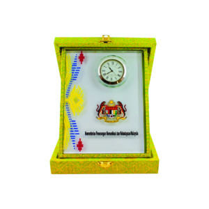 Songket Box Series CTICQ029-46 – Exclusive Crystal Clock with Songket Box Award | Clazz Trophy Supplier Malaysia