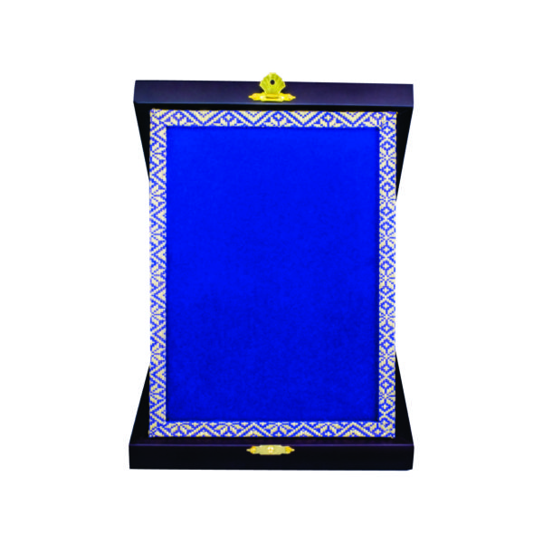 Velvet Boxes with Wooden Frames CTIWW100A – Blue Wooden Box | Trophy Supplier at Clazz Trophy Malaysia