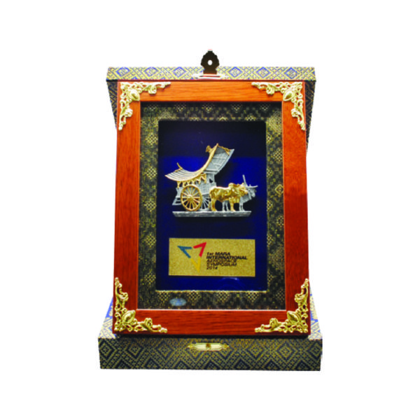 Special Songket Plaques CTSBP12 – Exclusive Songket Plaque | Clazz Trophy Supplier Malaysia