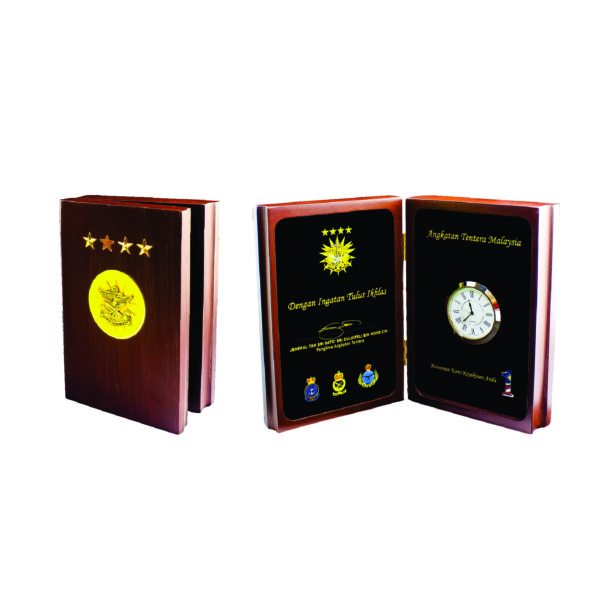 Velvet Boxes with Wooden Frames CTIWP001 – Exclusive Wooden Box Frame | Clazz Trophy Supplier Malaysia