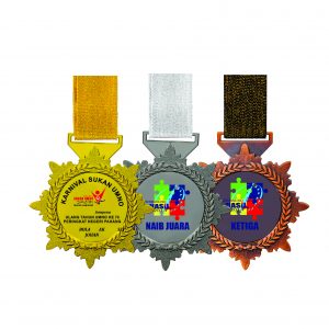 Beautiful Metal Medals CTIRM028 – Exclusive Metal Medal (Back) | Trophy Supplier at Clazz Trophy Malaysia