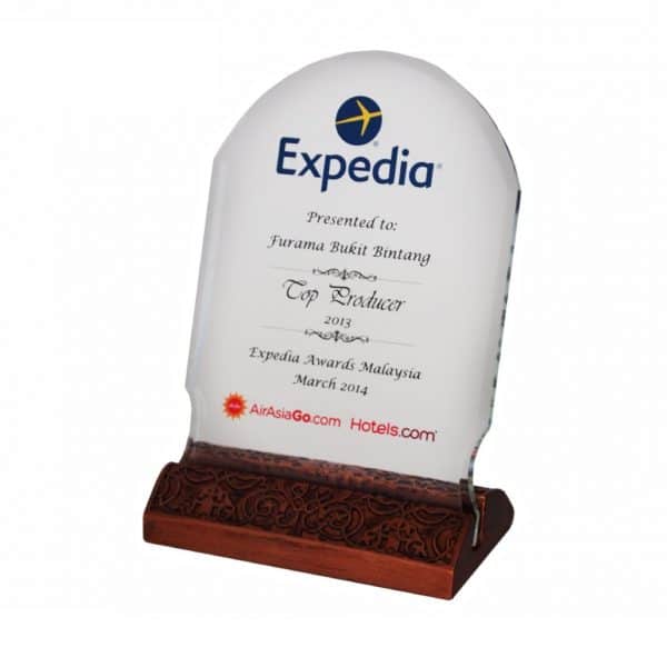 Crystal Wood Plaques CTCR3037 – Exclusive Wooden Crystal Plaque | Clazz Trophy Supplier Malaysia