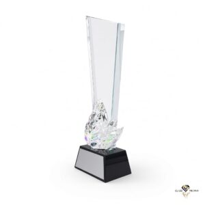 Beautiful Crystal Trophies Rainbow Leaf Crystal Trophies CT0019 | Trophy Supplier at Clazz Trophy Malaysia Beautiful Crystal Trophies Rainbow Leaf Crystal Trophies CT0019 | Clazz Trophy Supplier Malaysia